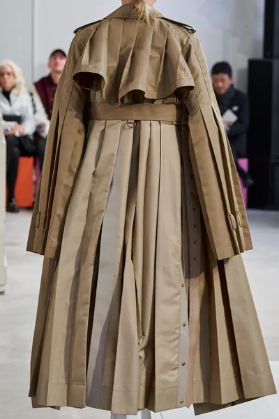 Look 105